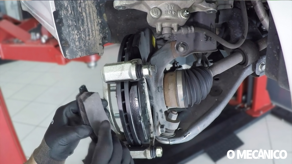 Manutenção dos freios dianteiros e traseiros do Hyundai HB20